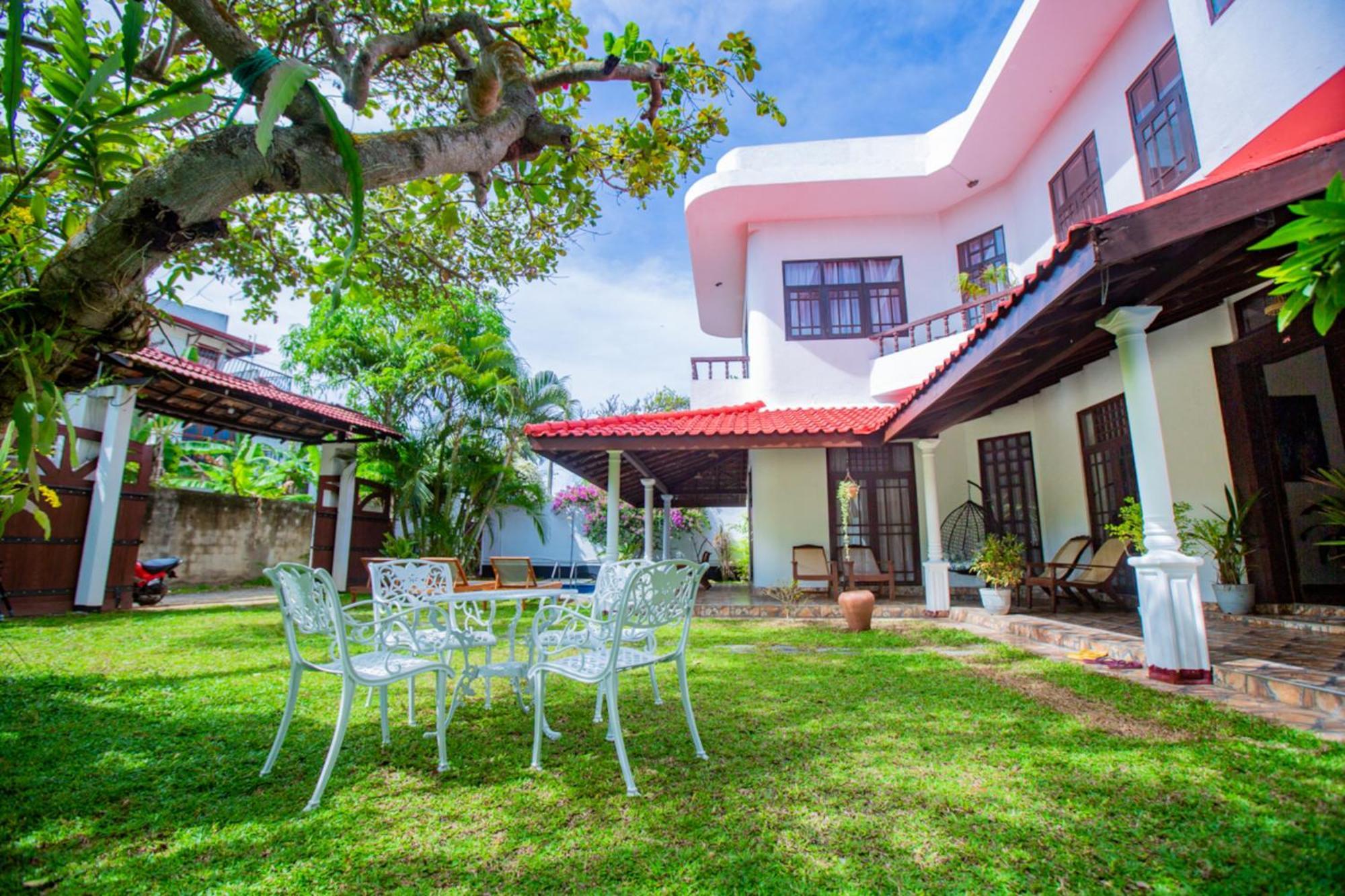 Nibbana Mirissa Hotel מראה חיצוני תמונה